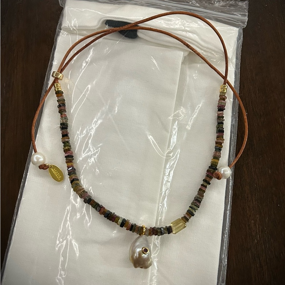 Pearl beaded leather necklace
